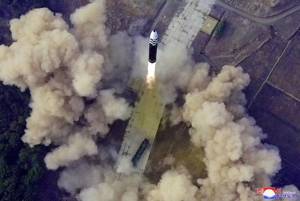 朝鮮Hwasong-17洲際彈道導彈的圖像可能來自較早的發(fā)射