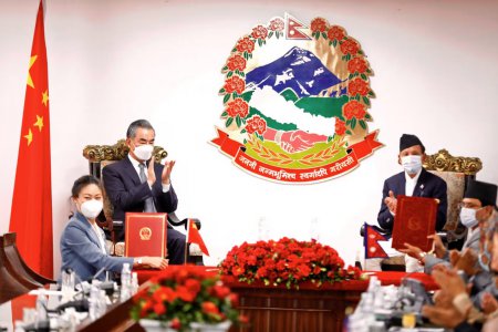 <b>中國(guó)和尼泊爾計(jì)劃建設(shè)跨邊境電網(wǎng)</b>