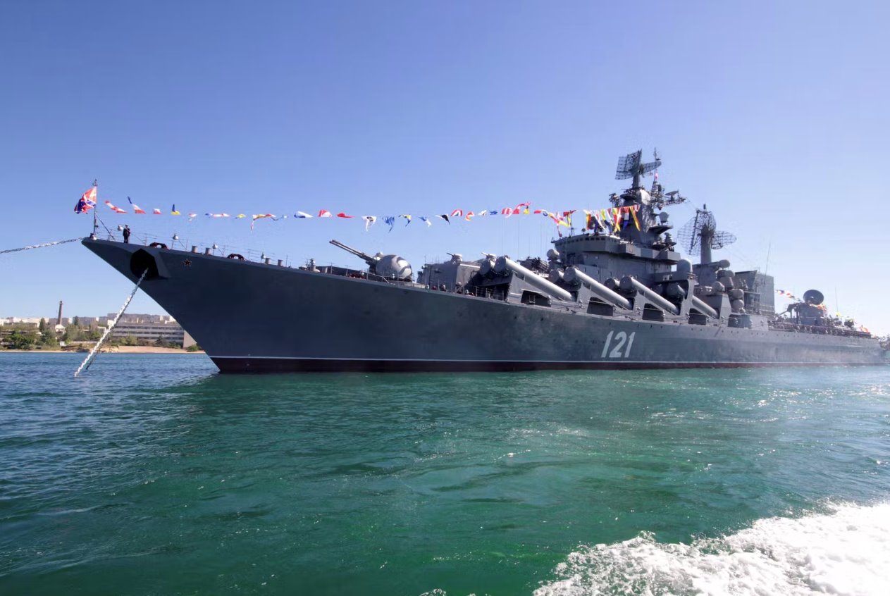 俄軍黑海艦隊(duì)的旗艦&ldquo;莫斯科&rdquo;號(hào)導(dǎo)彈巡洋艦沉沒(méi)