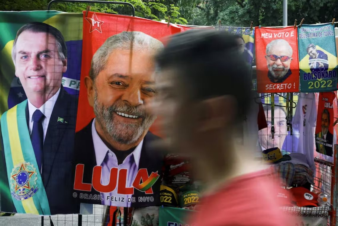 投票前民調(diào)盧拉48%支持率領(lǐng)先于博爾索納羅