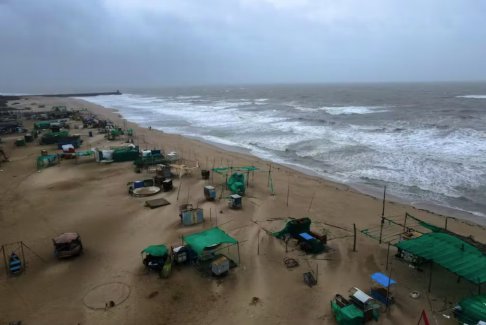 印度古吉拉特邦沿海地區(qū)在颶風(fēng)過后恢復(fù)正常