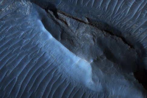 NASA的新火星視頻令人震驚 火星隕石坑的景色