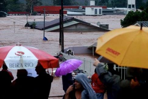 巴西南部暴雨造成至少39人死亡