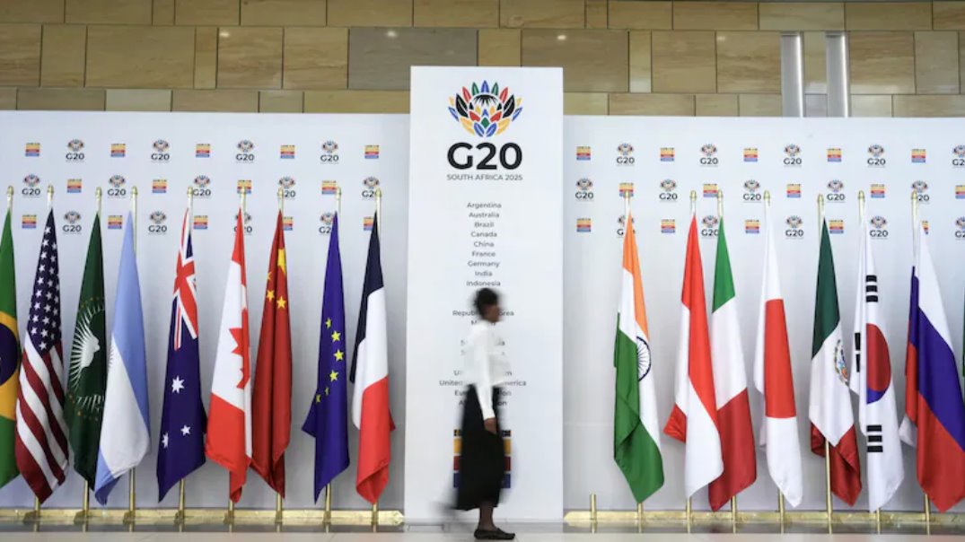 二十國(guó)集團(tuán)（G20）是由19個(gè)國(guó)家加上歐盟和非洲聯(lián)盟組成的集團(tuán)