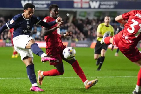 英冠聯(lián)賽米爾沃爾3-0伯明翰城